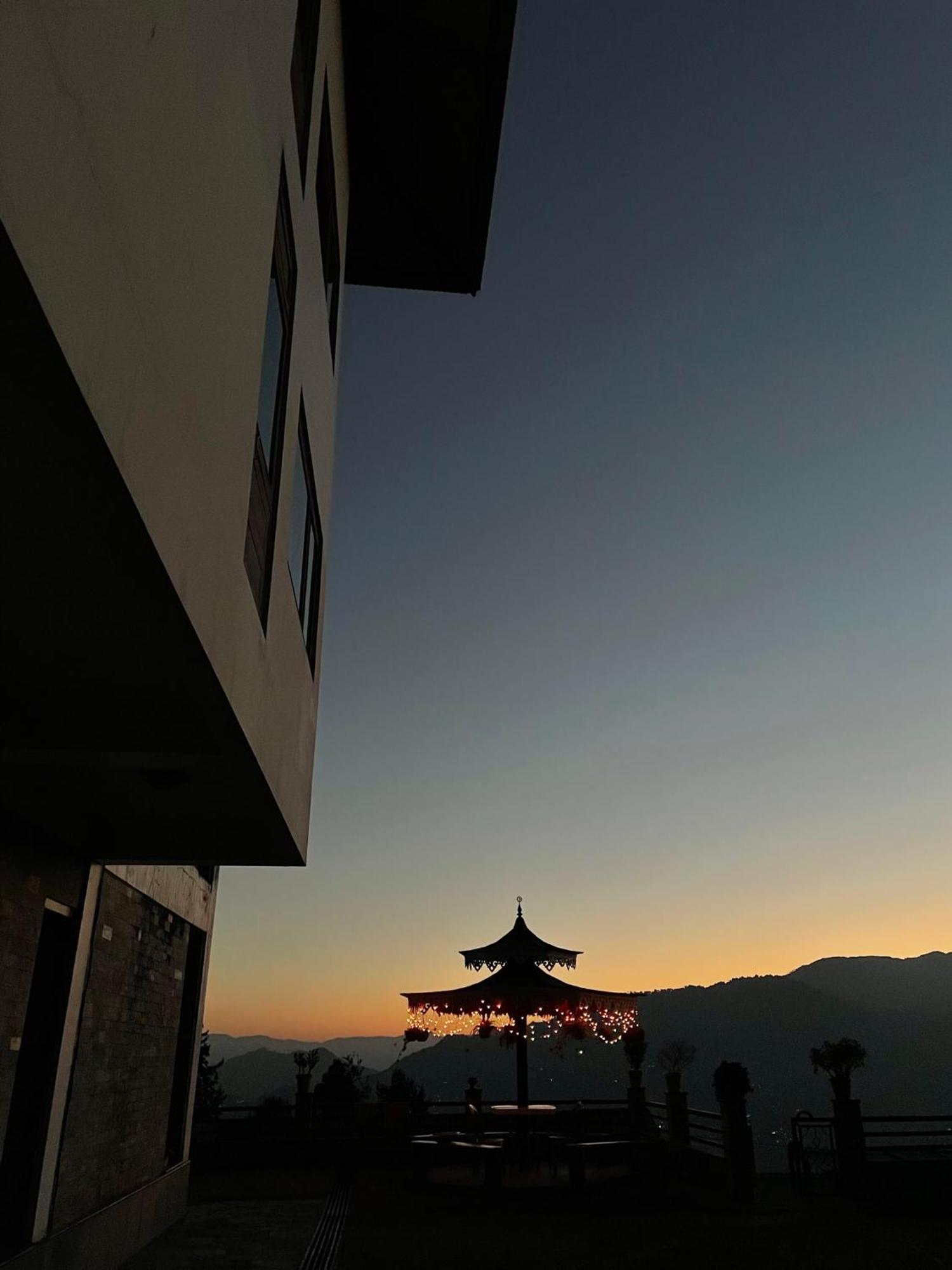 Martam Farmhouse Pelling Exterior foto